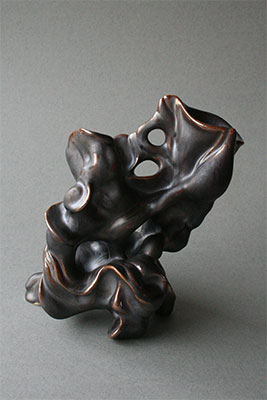 Oil Slick, 8” x 8” x 11”, Aubrey Ganz 2006.